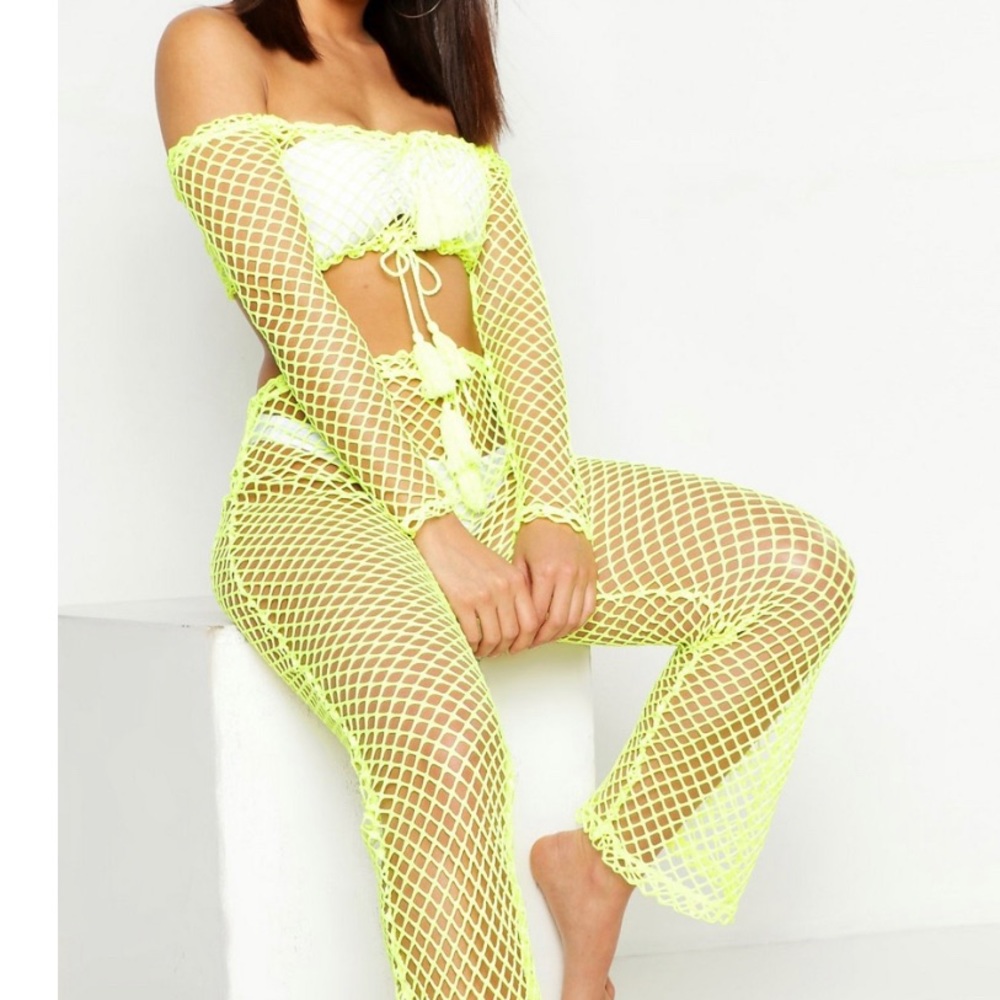 Boohoo beach fishnet set